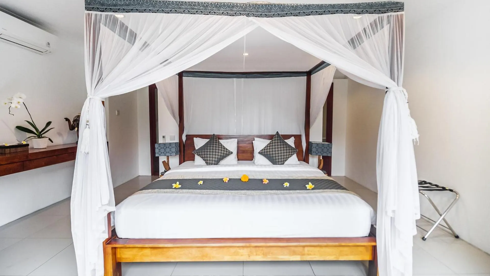 Amore Villas Canggu   Canggu (Bali)